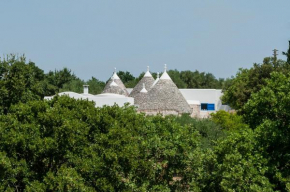 Trulli Tre Casiedde by Go4sea, Cisternino